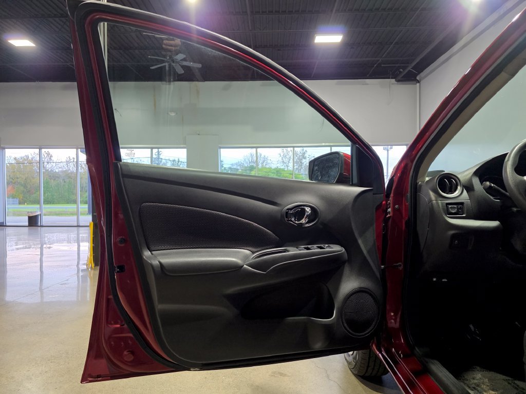 Used 2018 Nissan Versa SV FWD image 13
