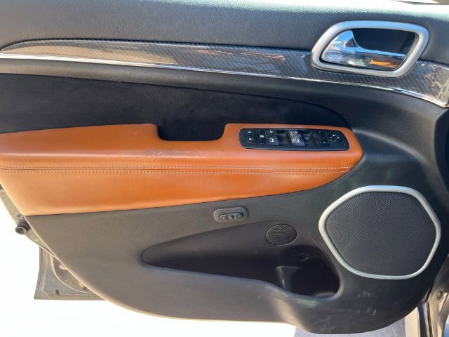 Used 2014 Jeep Grand Cherokee SRT8 w/ Luxury Group II image 12