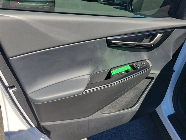 New 2025 Kia EV6 Light w/ Light LR Technology Package image 18