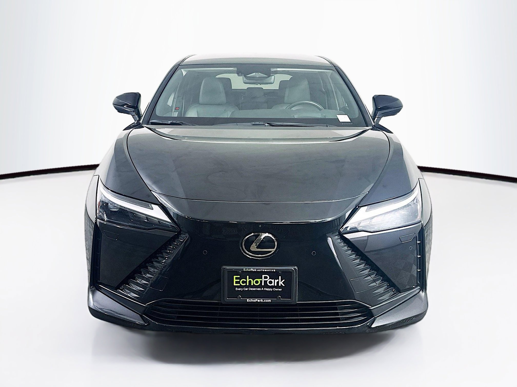 Used 2023 Lexus RZ 450e Premium w/ Technology Package image 2