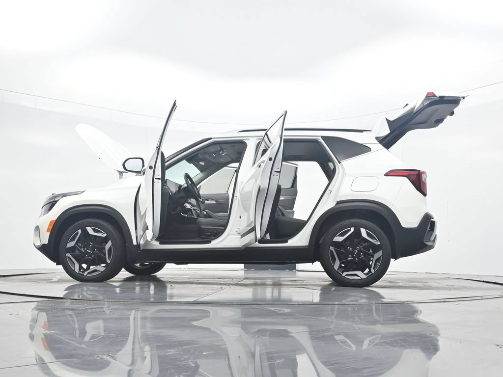 Used 2024 Kia Seltos SX w/ SX Sunroof Package AWD/4WD image 45
