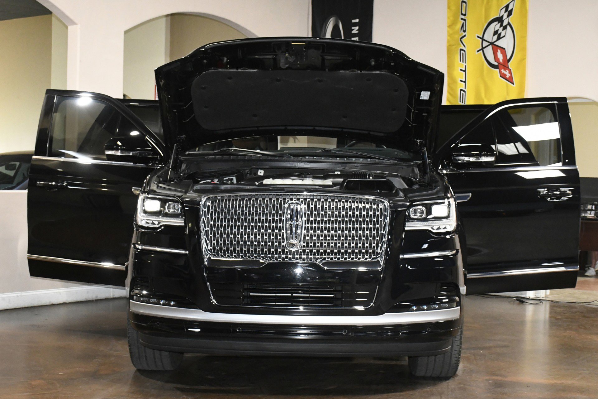 Used 2023 Lincoln Navigator Reserve image 87