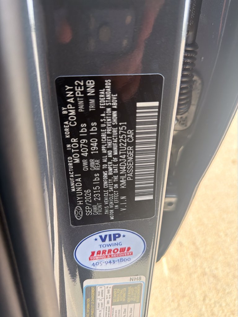 New 2026 Hyundai Elantra Limited FWD image 37