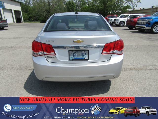 Used 2015 Chevrolet Cruze LS FWD image 5
