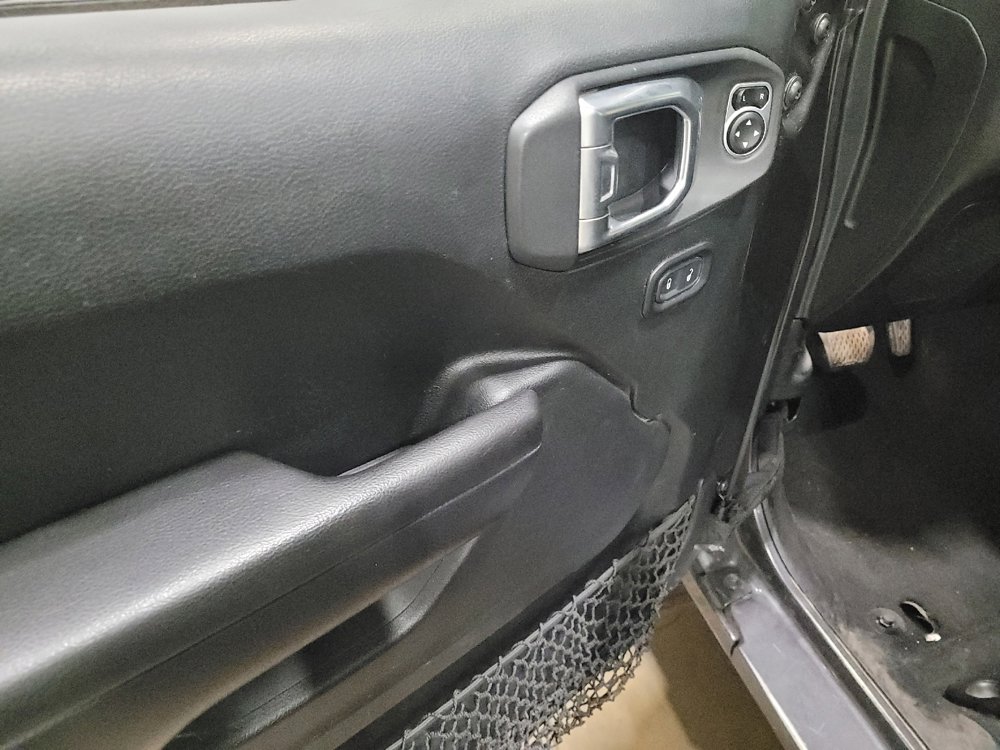 Used 2018 Jeep Wrangler Unlimited Sport S image 27