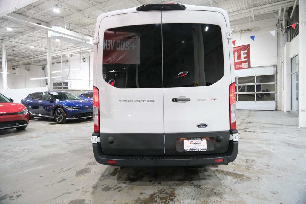 Used 2024 Ford Transit 350 XLT RWD image 9