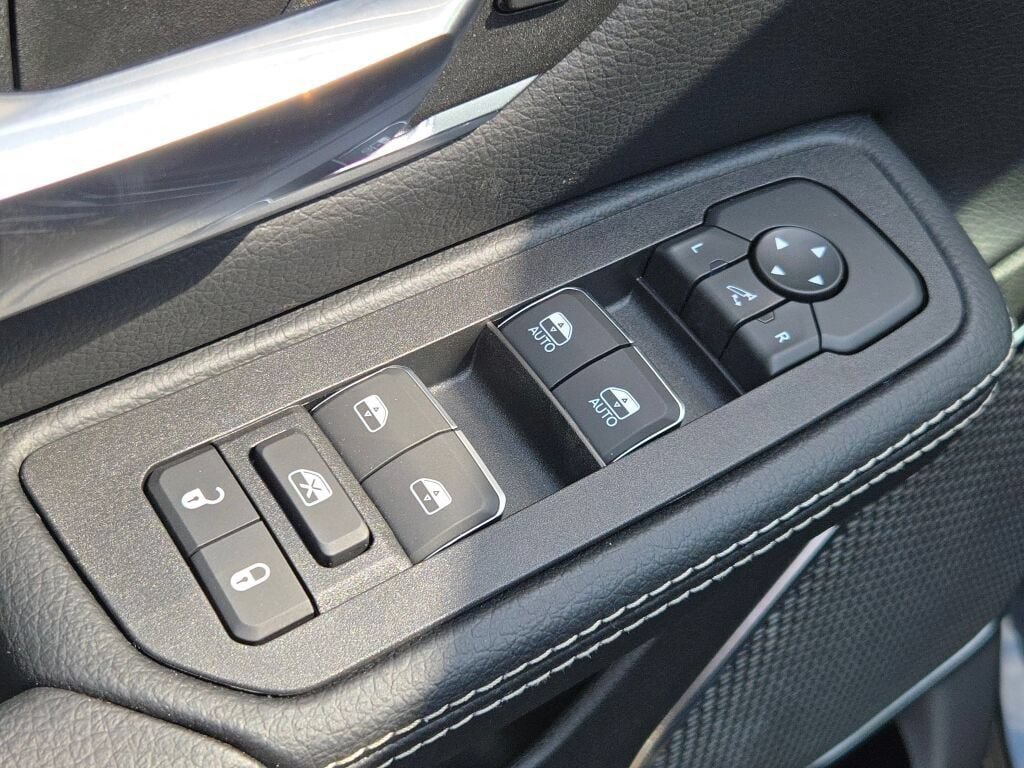 New 2027 RAM 1500 Laramie w/ Night Edition AWD/4WD image 21