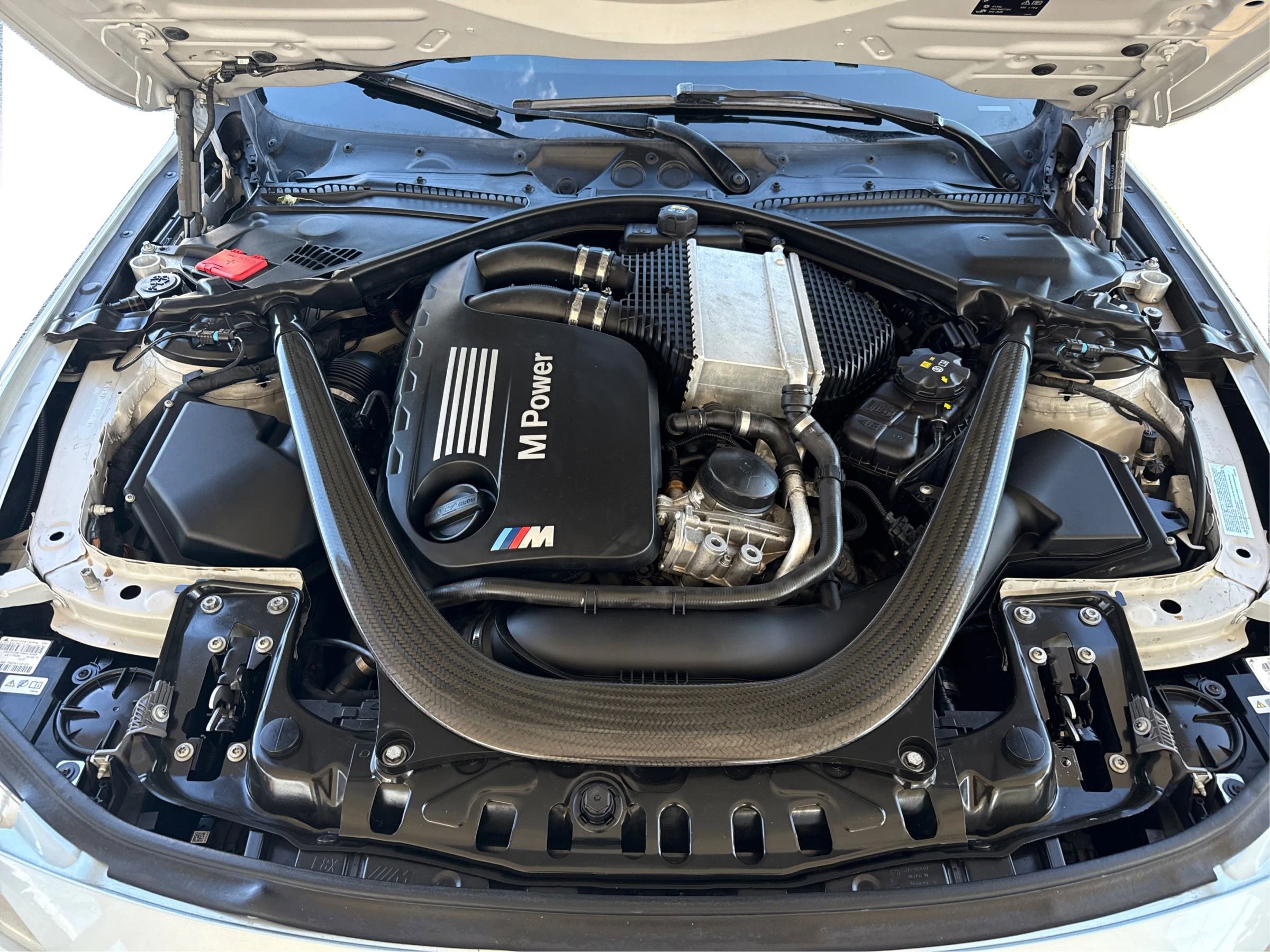 Used 2015 BMW M4 Coupe image 11