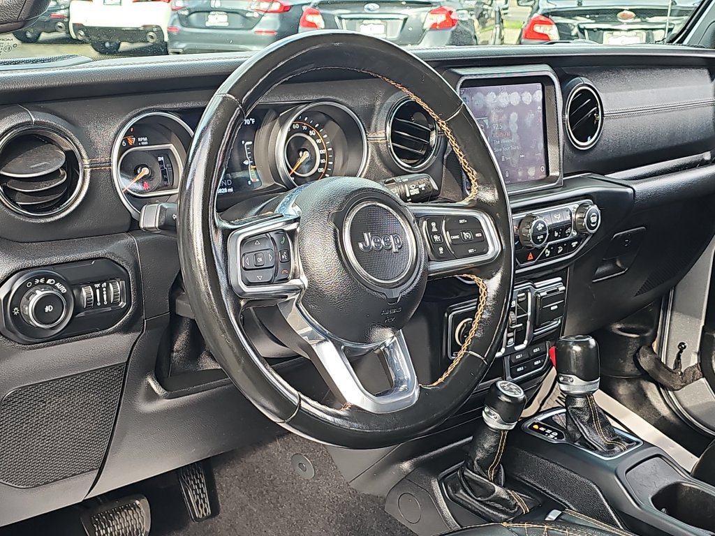 Used 2021 Jeep Wrangler Unlimited Sahara AWD/4WD image 26