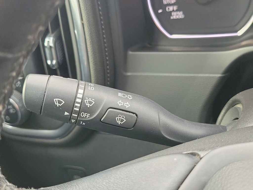 Used 2019 Chevrolet Silverado 1500 LT Trail Boss AWD/4WD image 12