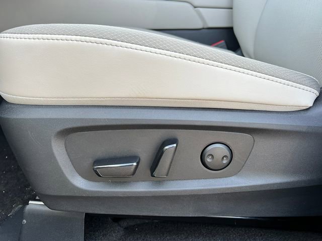 New 2026 Nissan Pathfinder SL image 10