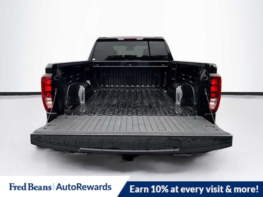 New 2026 GMC Sierra 1500 Elevation w/ LPO, Elevation Black Package image 26