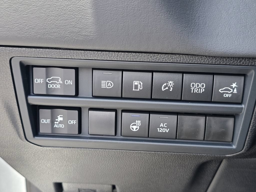 New 2026 Toyota Sequoia Platinum AWD/4WD image 28
