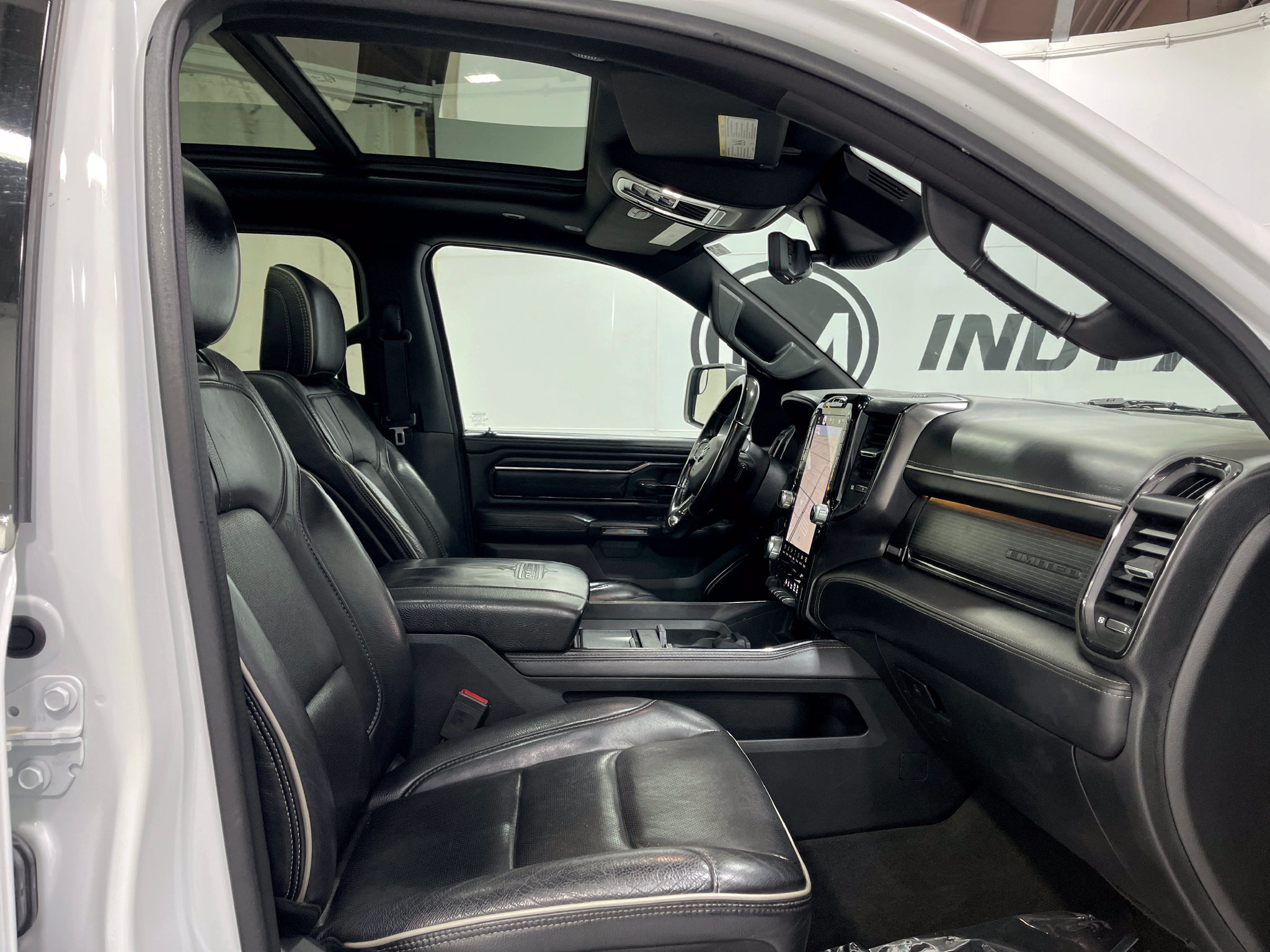 Used 2022 RAM 1500 Limited AWD/4WD image 30