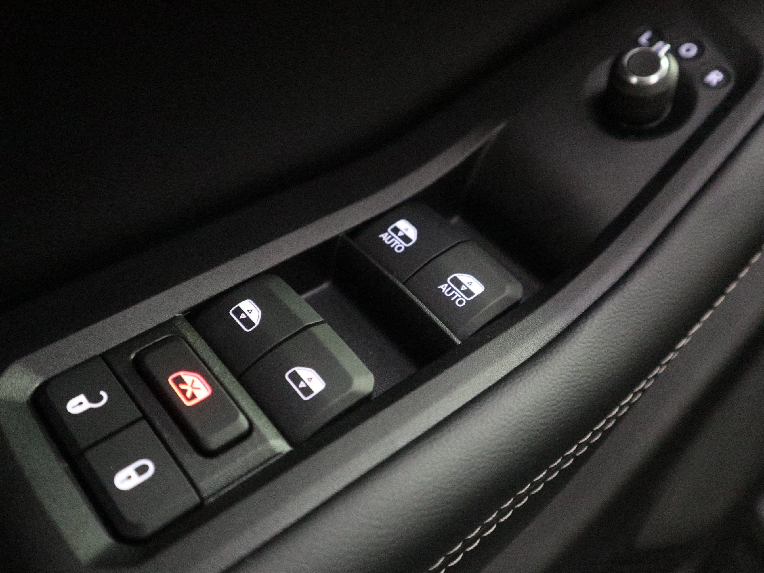 New 2026 Jeep Grand Cherokee Altitude AWD/4WD image 33