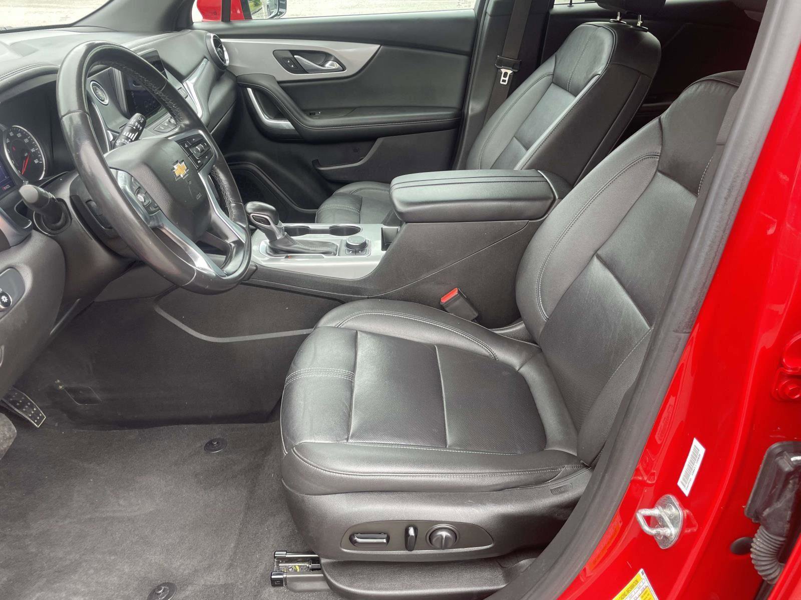 Used 2021 Chevrolet Blazer LT FWD image 12