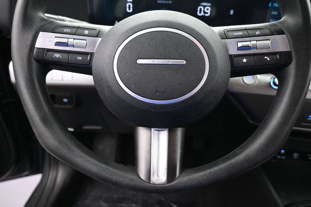 Used 2024 Hyundai Kona SE FWD image 34