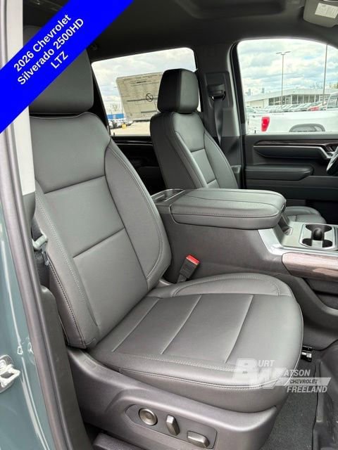 New 2026 Chevrolet Silverado 2500 LTZ w/ LTZ Convenience Package AWD/4WD image 32