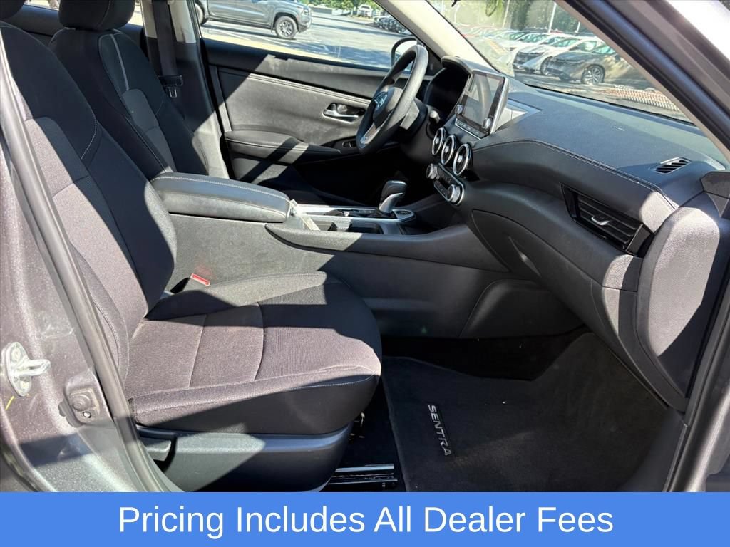 Certified 2023 Nissan Sentra SV FWD image 19