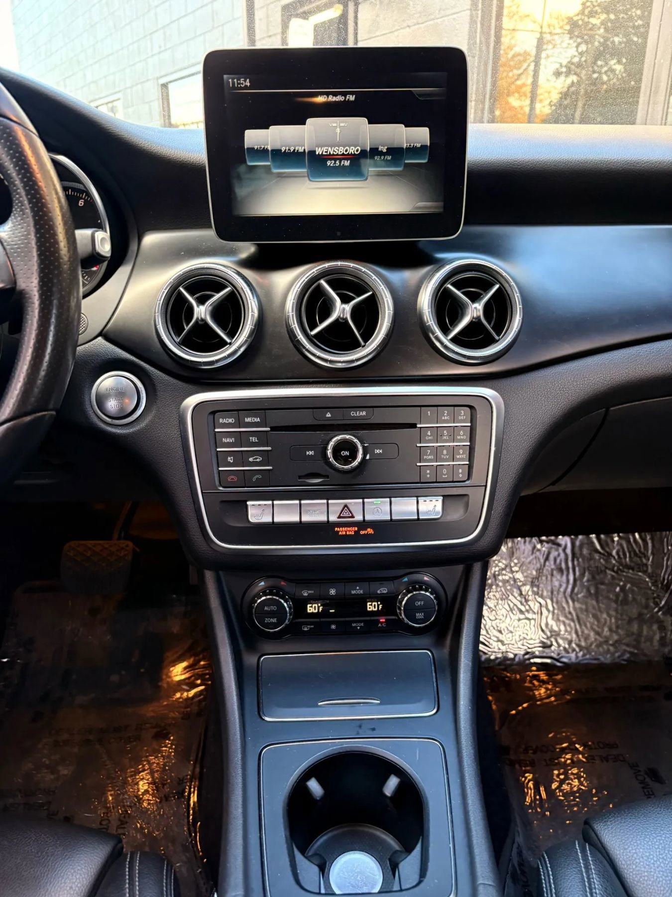 Used 2018 Mercedes-Benz CLA 250 4MATIC image 26
