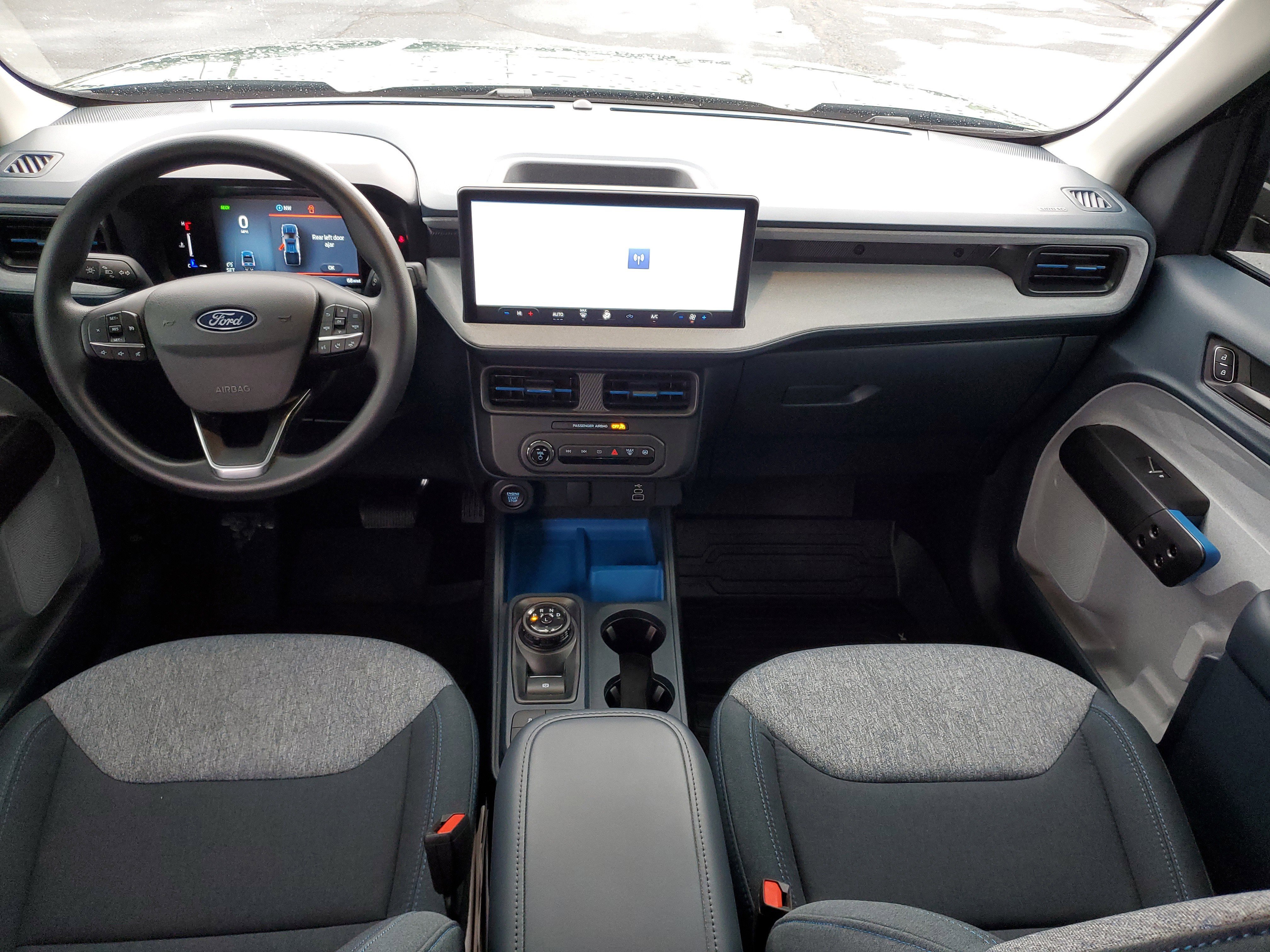 Certified 2025 Ford Maverick XLT image 13