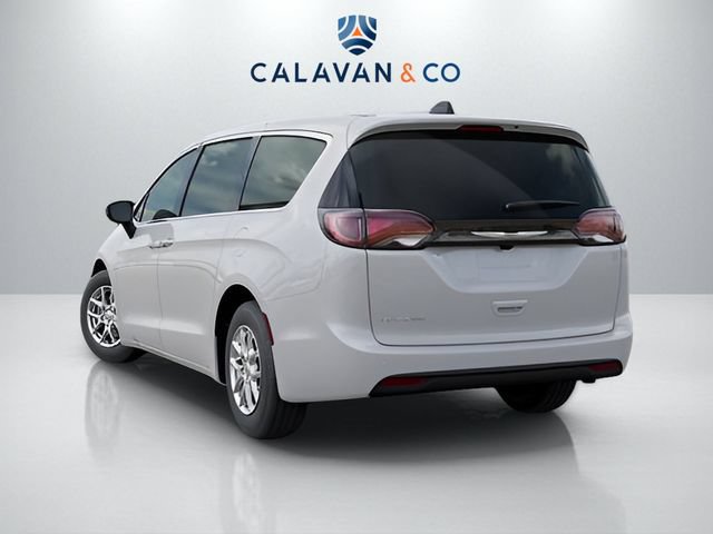New 2026 Chrysler Voyager LX FWD image 3