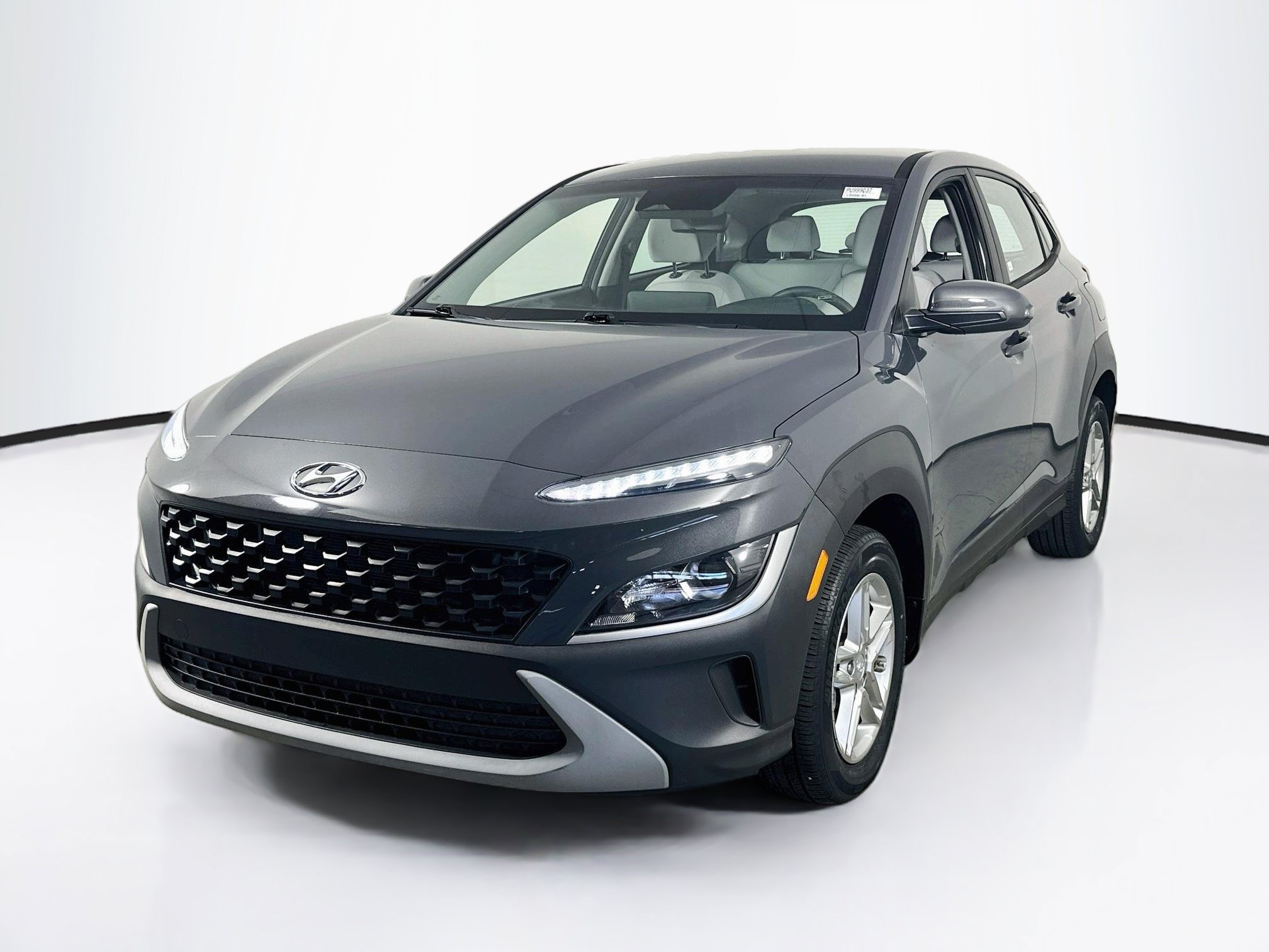 Used 2023 Hyundai Kona SE AWD/4WD image 1
