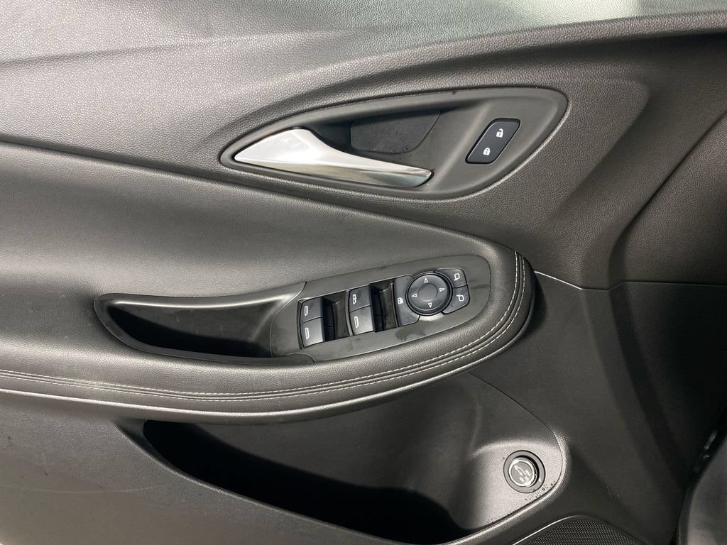 Certified 2024 Buick Encore GX Sport Touring w/ Experience Buick Package FWD image 13