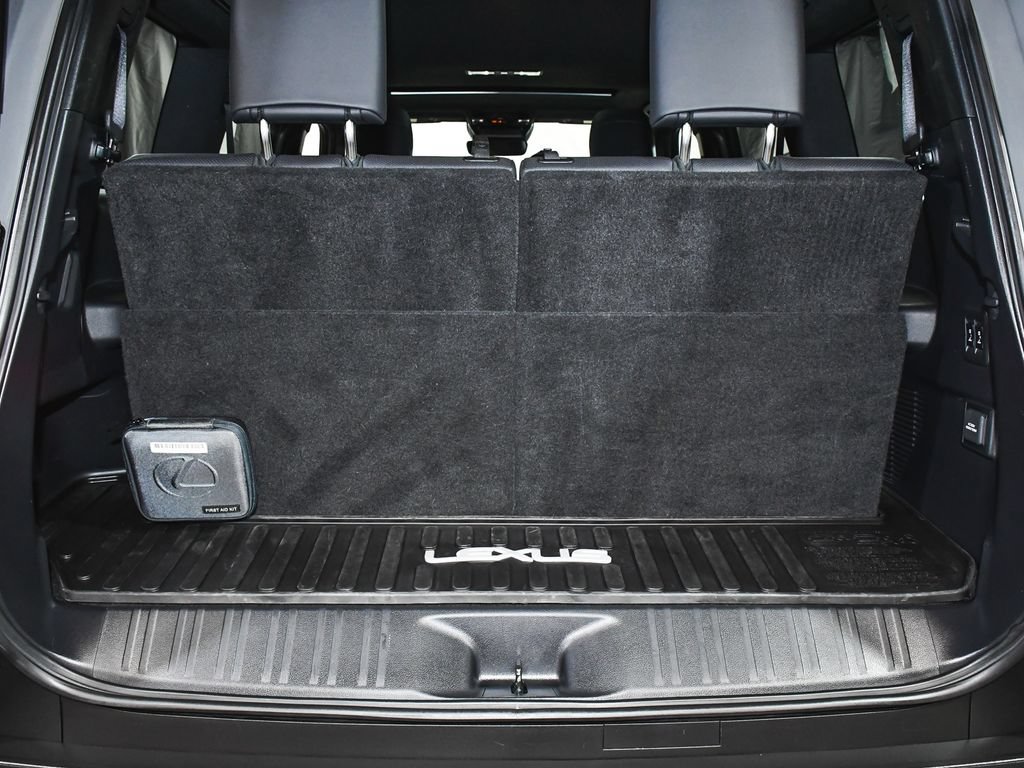Used 2024 Lexus GX 550 w/ Accessory Package (Z1) AWD/4WD image 71