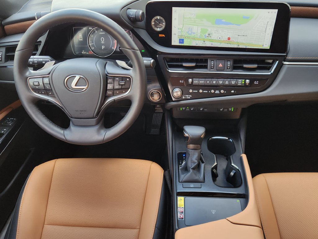 Certified 2025 Lexus ES 350 w/ Premium Package FWD image 28