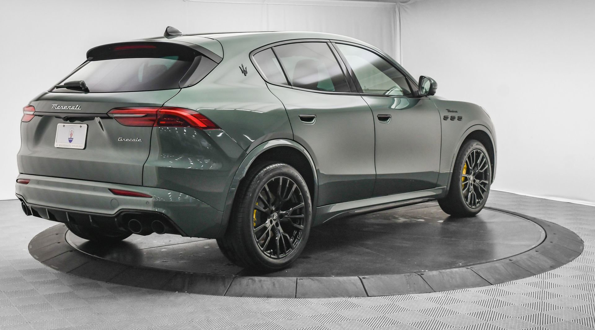 New 2025 Maserati Grecale Modena image 9