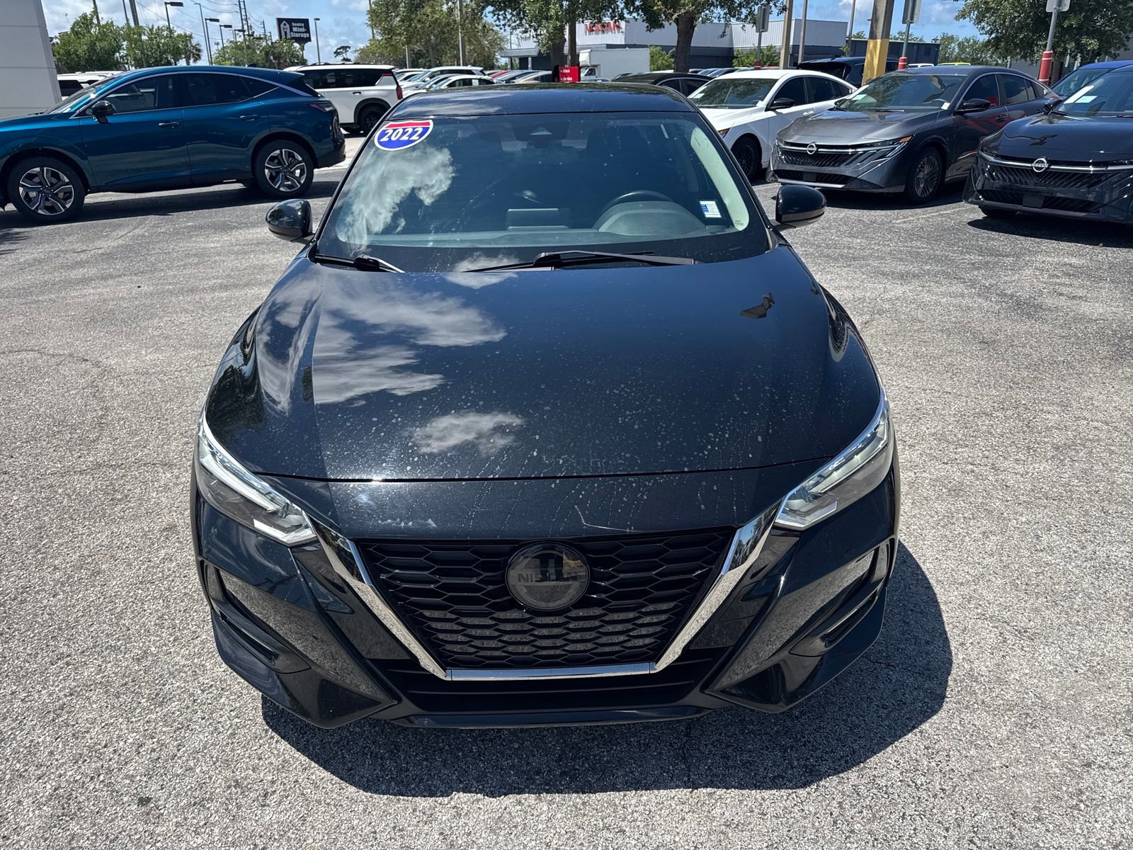 Certified 2022 Nissan Sentra SR FWD image 3