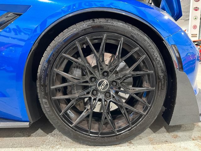 Used 2016 Chevrolet Corvette Stingray Coupe w/ 3LT Preferred Equipment Group RWD image 31