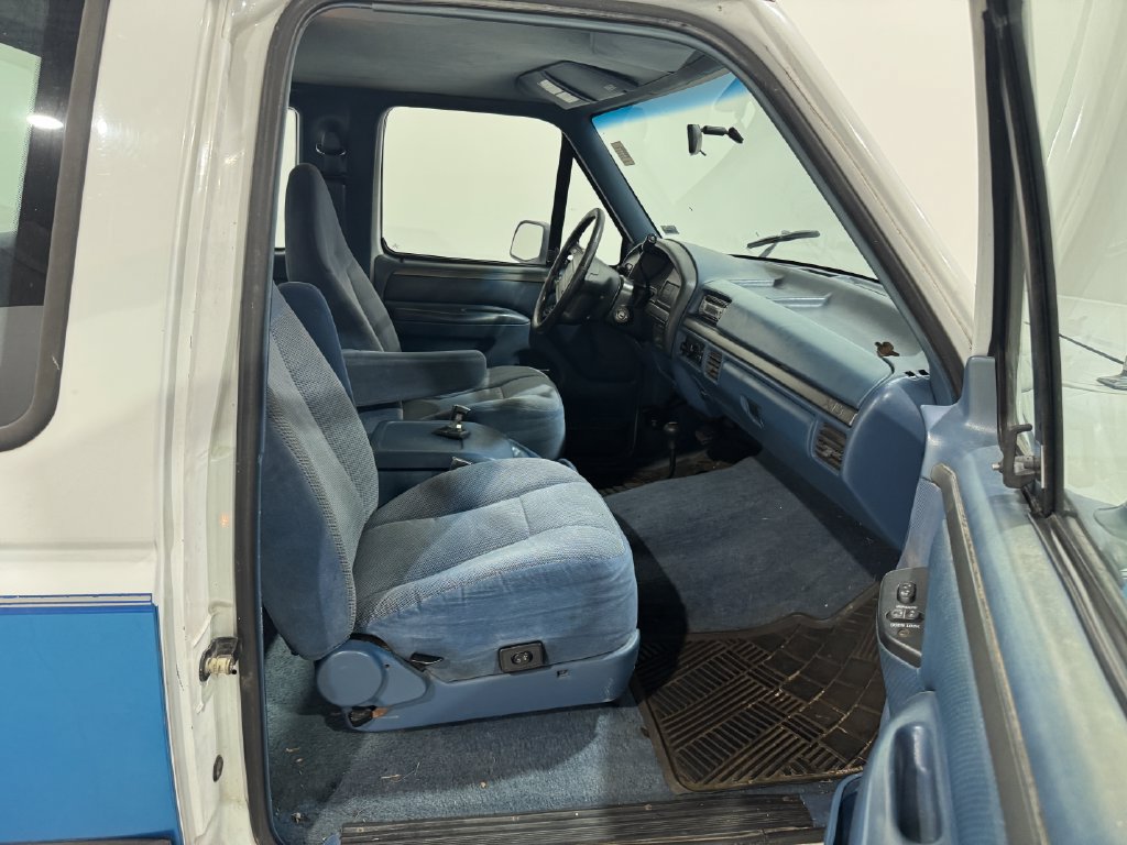 Used 1995 Ford F150 XL AWD/4WD image 18