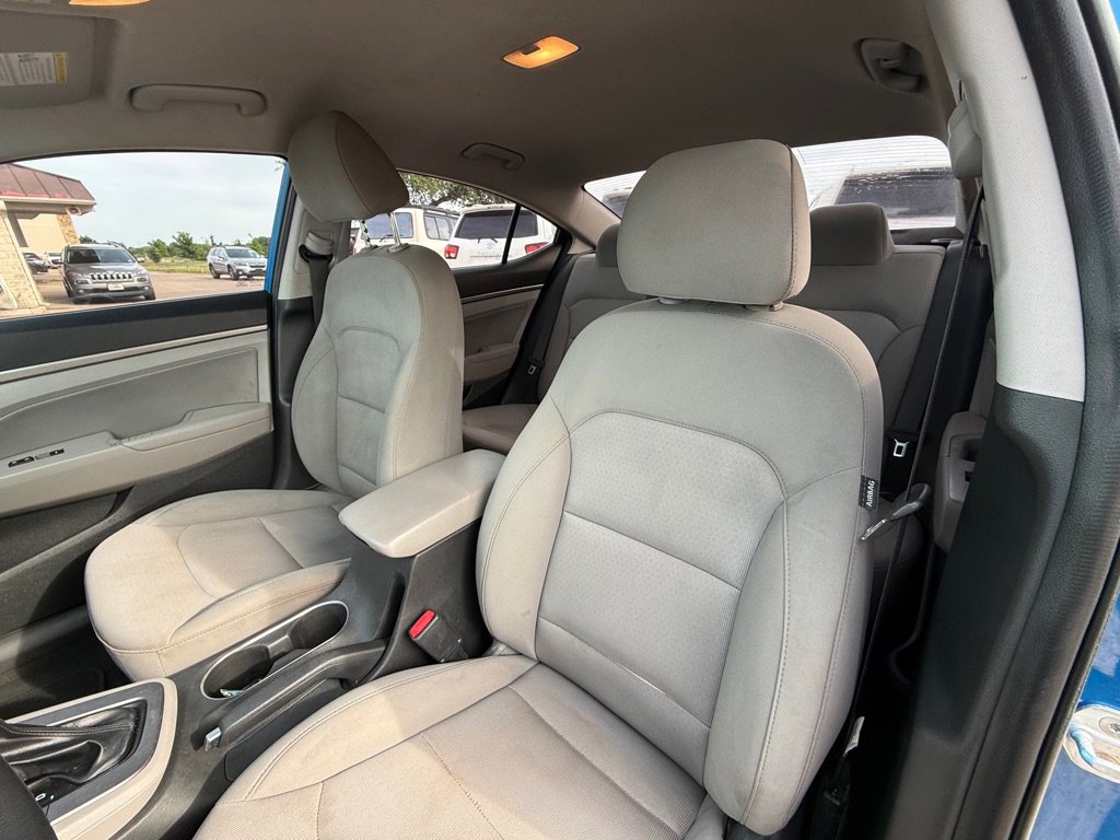 Used 2018 Hyundai Elantra SEL FWD image 15