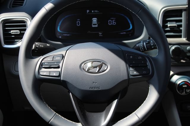 New 2026 Hyundai Venue SEL FWD image 12