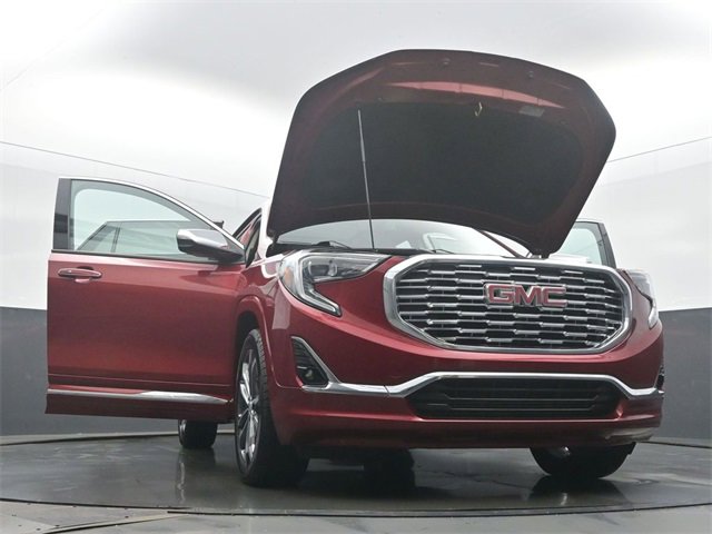 Used 2018 GMC Terrain Denali w/ Comfort Package image 58