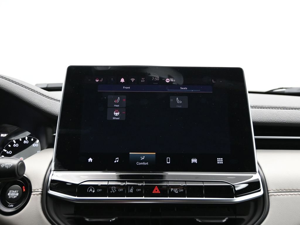 Used 2025 Jeep Compass Limited image 25