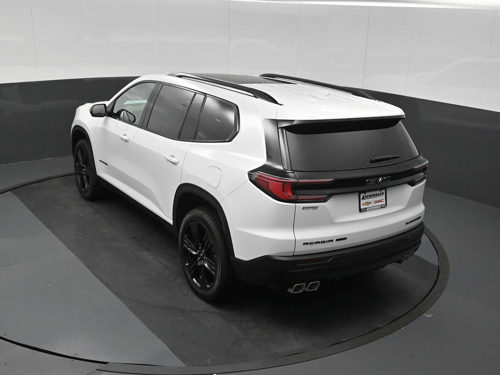 New 2026 GMC Acadia Elevation w/ Black Edition AWD/4WD image 18