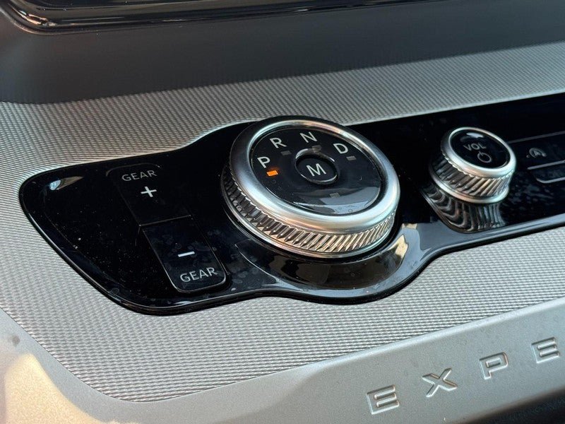 Used 2025 Ford Expedition Max Active AWD/4WD image 20