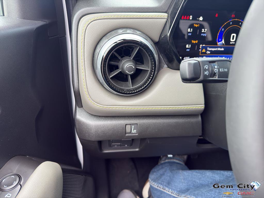 New 2026 Chevrolet Colorado ZR2 w/ Technology Package AWD/4WD image 25