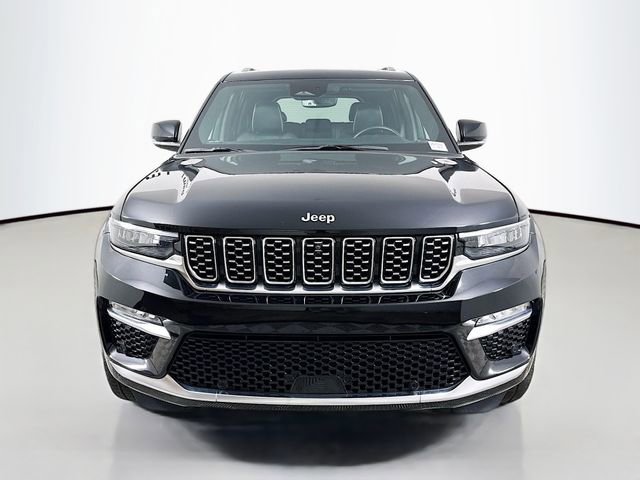 Used 2023 Jeep Grand Cherokee Summit image 2