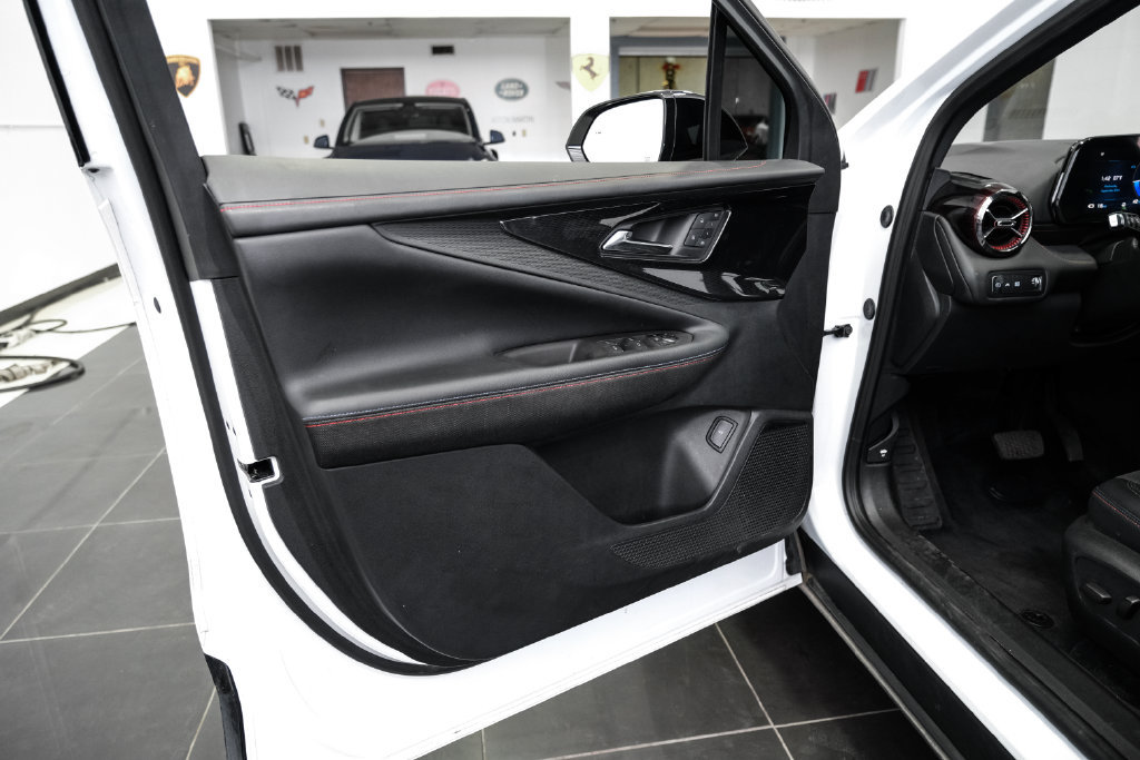 Used 2024 Chevrolet Blazer EV RS AWD/4WD image 40