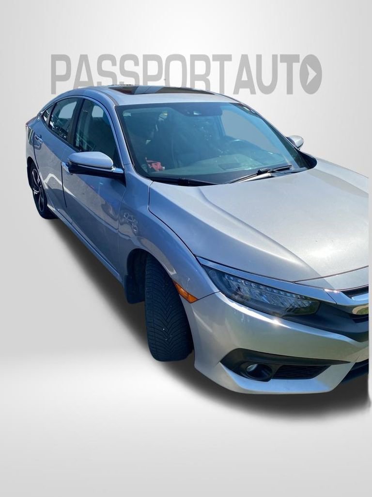 Used 2016 Honda Civic Touring image 1