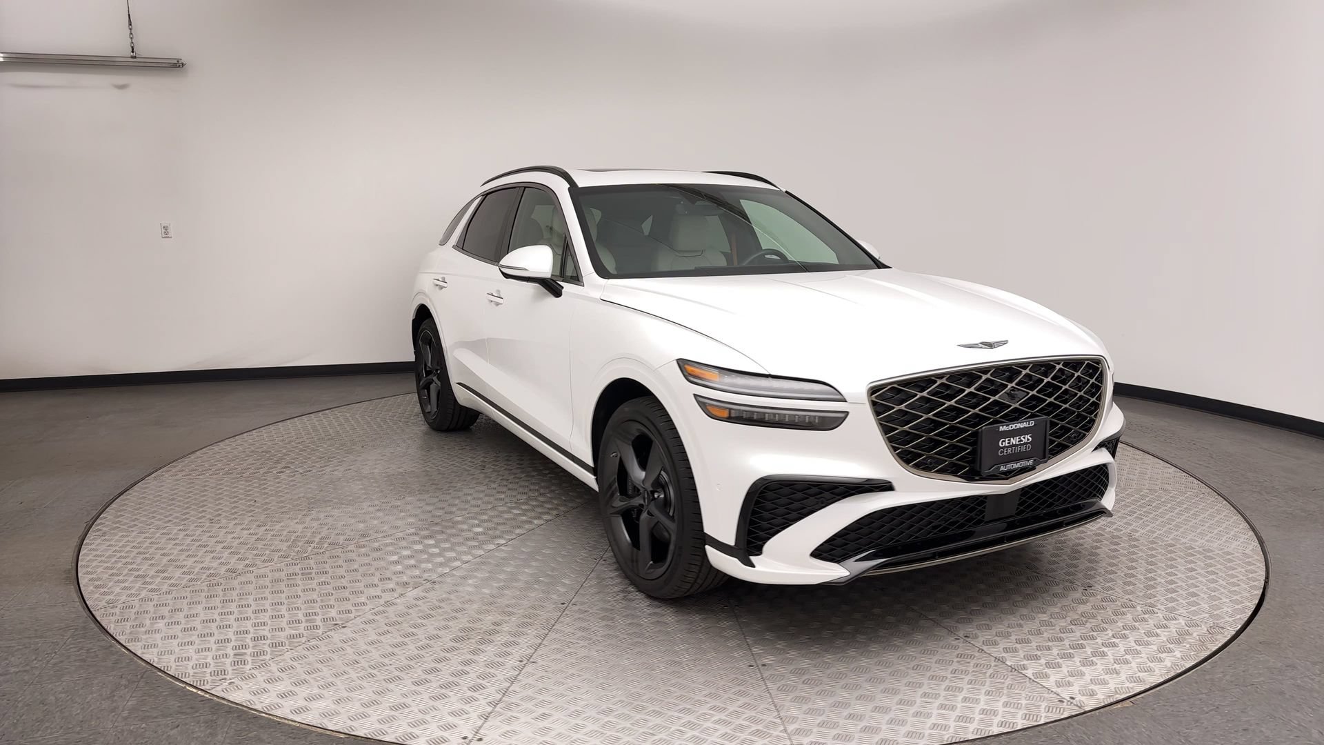 Certified 2026 Genesis GV70 3.5T Sport Prestige AWD/4WD image 8