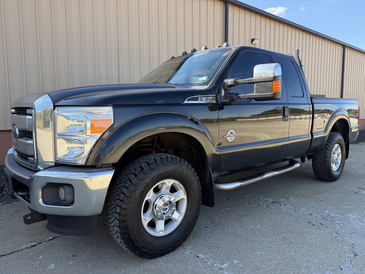 Used 2014 Ford F350 XLT w/ XLT Value Package AWD/4WD image 2