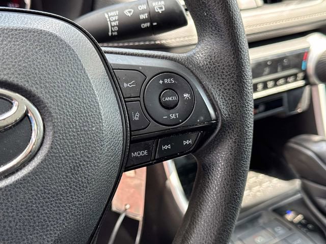 Used 2023 Toyota RAV4 LE FWD image 26