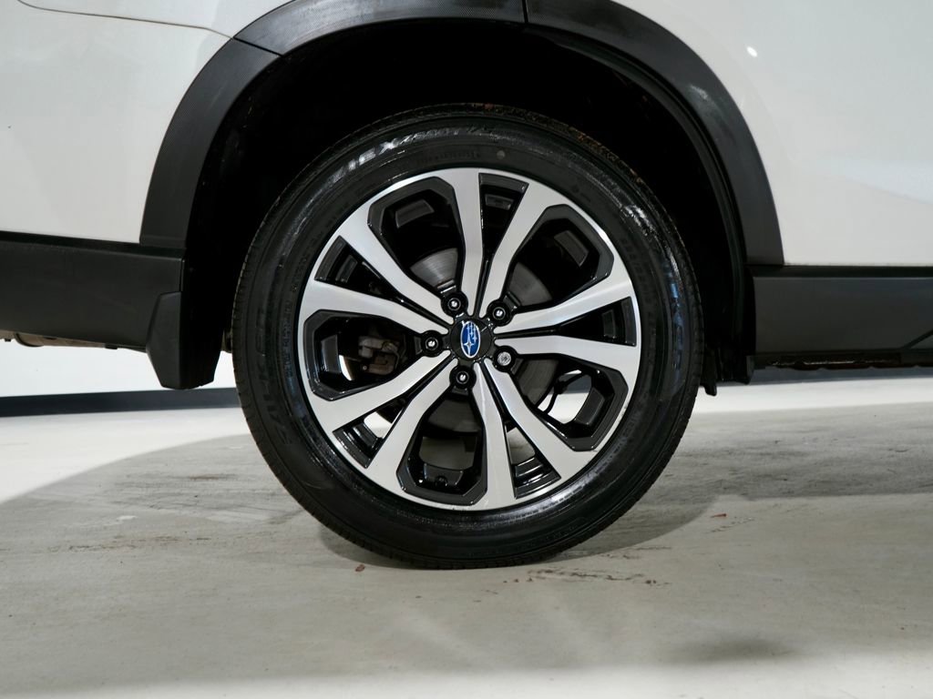 Used 2023 Subaru Forester Limited image 34