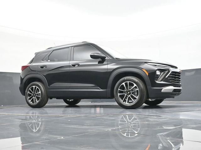 New 2026 Chevrolet TrailBlazer LT w/ Driver Confidence Package FWD image 46
