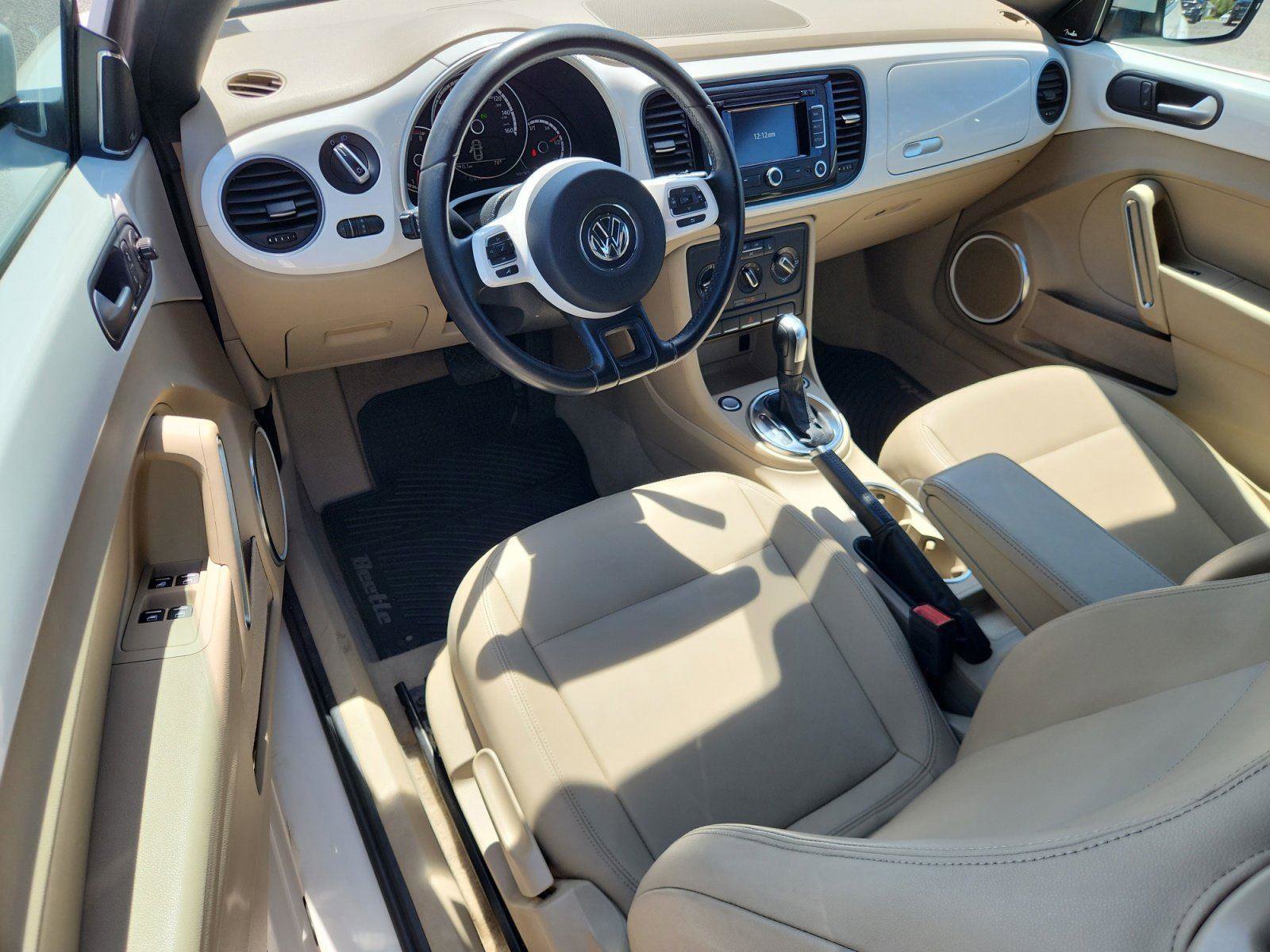 Used 2013 Volkswagen Beetle 2.5 image 13